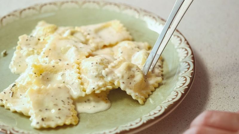 Ravioli met geitenkaas en citroen