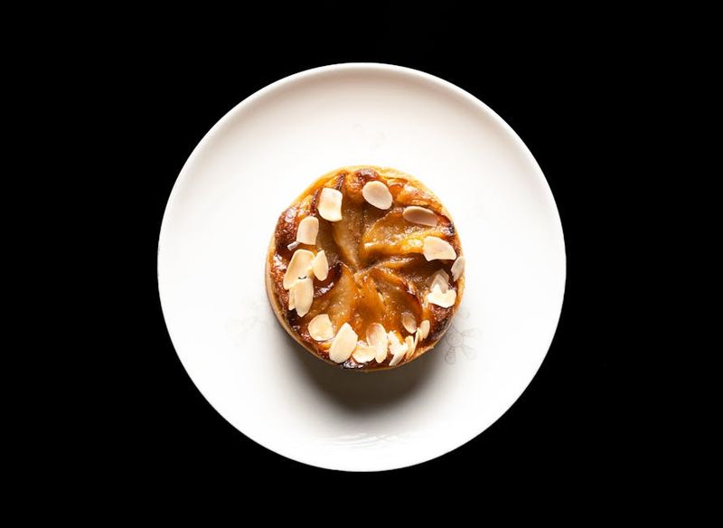 Tarte tatin van ananas met vanilleparfait